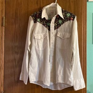 Pearl snap shirt